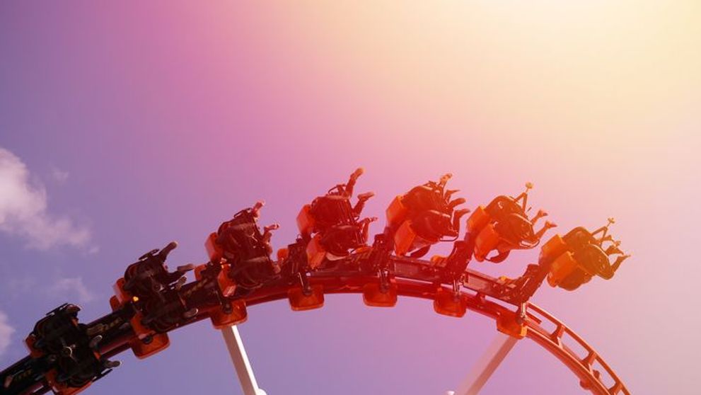 Accident tragic intr-un parc de distractii, unde 2 persoane au cazut dintr-un carusel