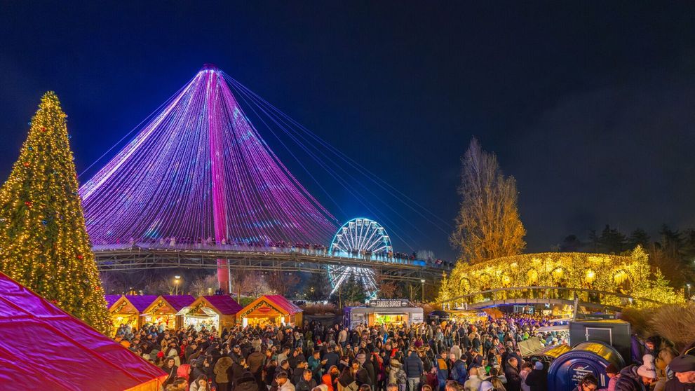 Ce concerte vor fi în West Side Christmas Market din Parcul Drumul Taberei de Crăciun. Programul complet al evenimentelor pe 24, 25 și 26 decembrie