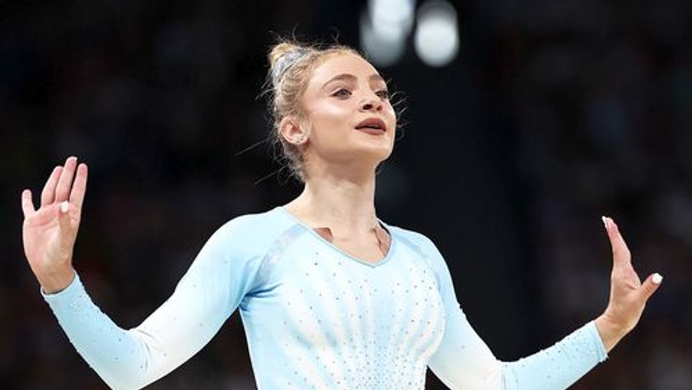 De ce s-a bătut Sabrina Voinea cu o altă sportivă, într-un restaurant din București. Martorii au povestit ce s-a întâmplat, de fapt, între cele două fete: „S-au păruit ca în filme! Palme, tot ce trebuie”