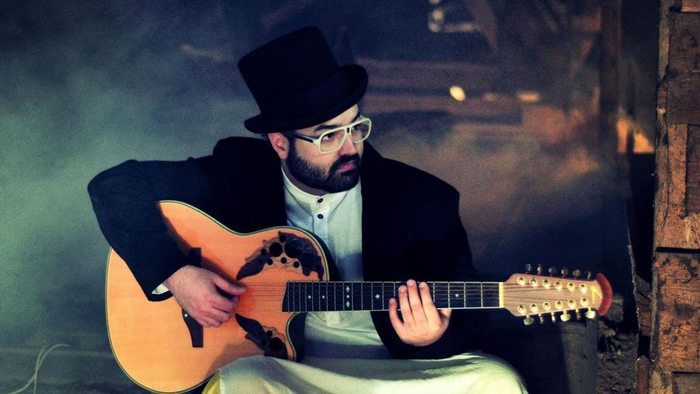 Eurovision 2014: Vizi Imre ar putea reprezenta Romania in competitie. Asculta aici piesa cu care cantaretul spera sa cucereasca Europa 