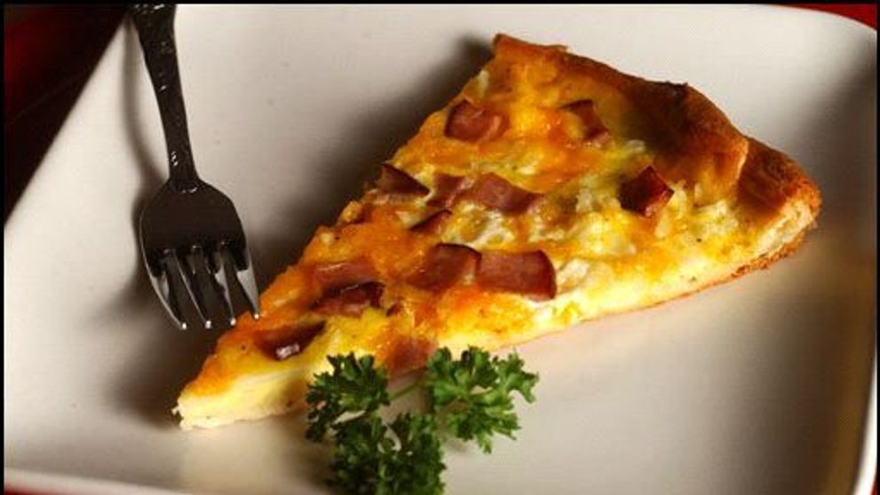 Ai da pe o pizza 6.902 ron? Vezi cine a cumparat-o!