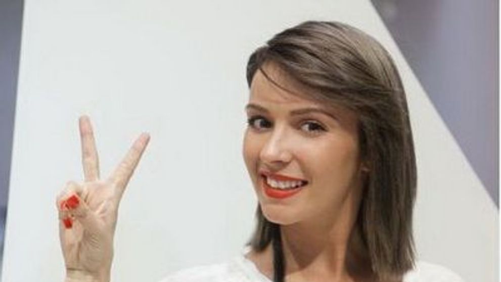 Diana Dumitrescu - Vezi cum arata cu si fara machiaj VIDEO