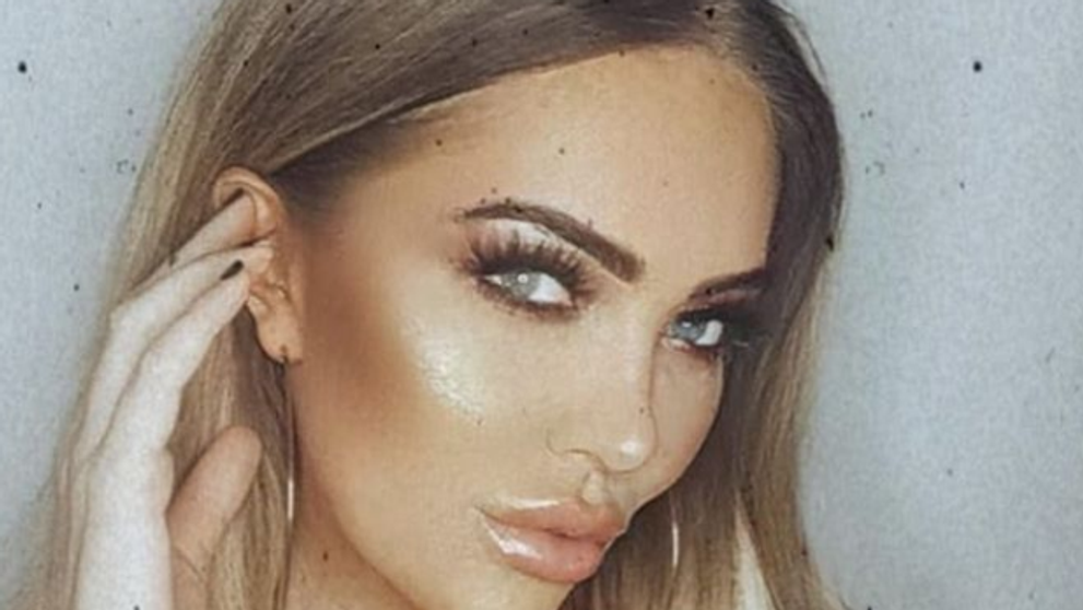 Aisleyne Horgan Wallace a ieșit să își plimbe câinii, dar a uimit toți trecătorii. Cum s-a îmbrăcat