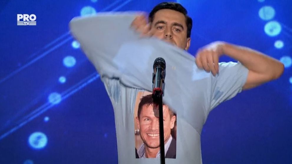 Avea poza lui Felix pe tricou. Ce mesaj a transmis atunci cand s-a intors cu spatele pentru Mihaela Radulescu