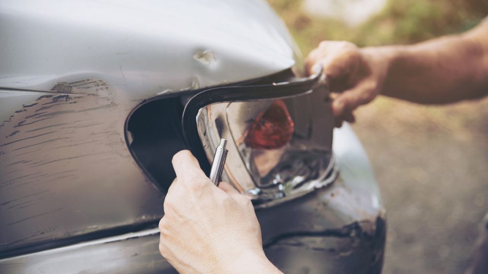 (P) Reparații Auto: Cum Alegi Cel Mai Bun Service pentru Daunele Tale