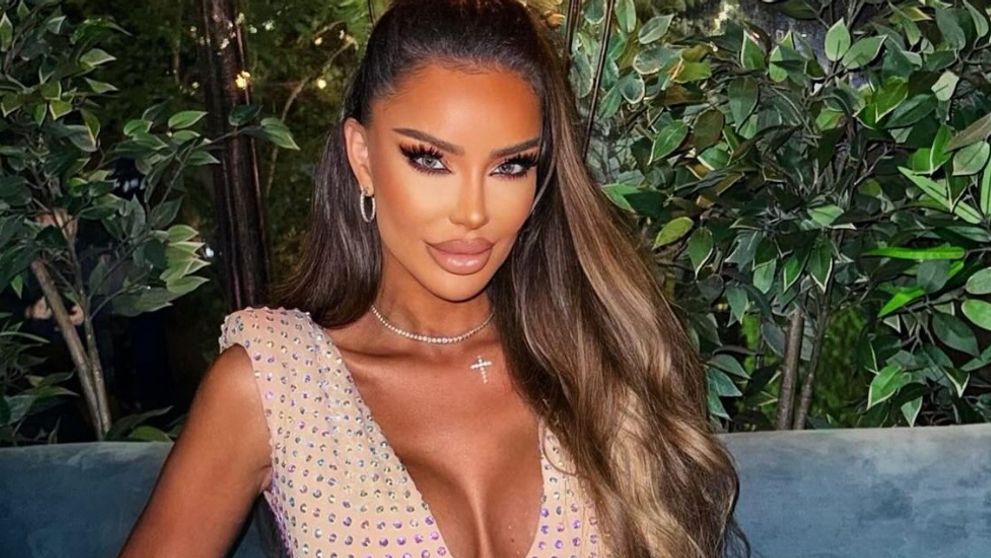 Bianca Drăgușanu a semnat un contract de imagine bănos. Vedeta primește o sumă colosală, pentru a promova serviciile firmei unui controversat afacerist