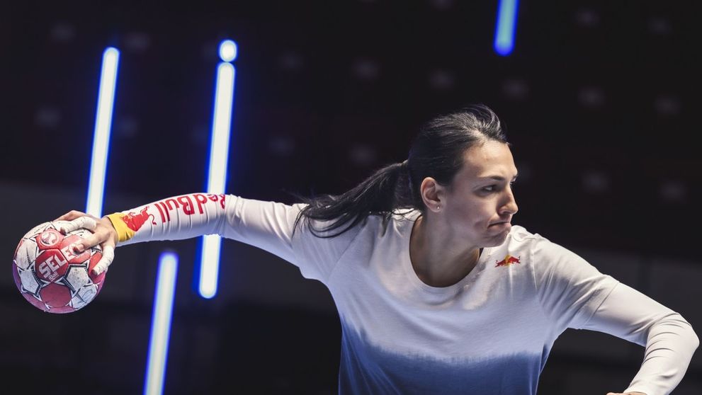 Pe VOYO este acum documentarul despre cea mai bună jucătoare de handbal a lumii, Cristina Neagu