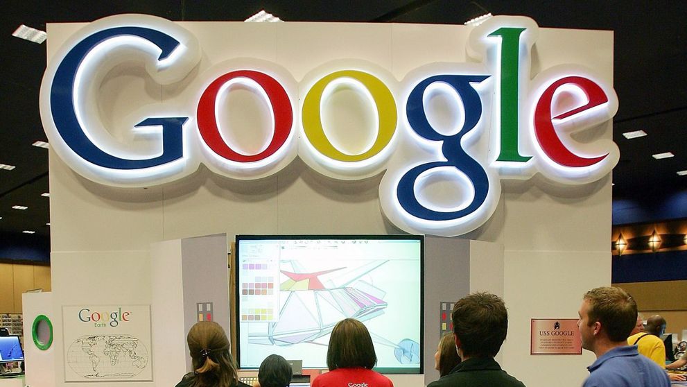 O fetita de 7 ani i-a cerut de lucru directorului Google. Raspunsul milionarului la scrisoarea ei a devenit viral