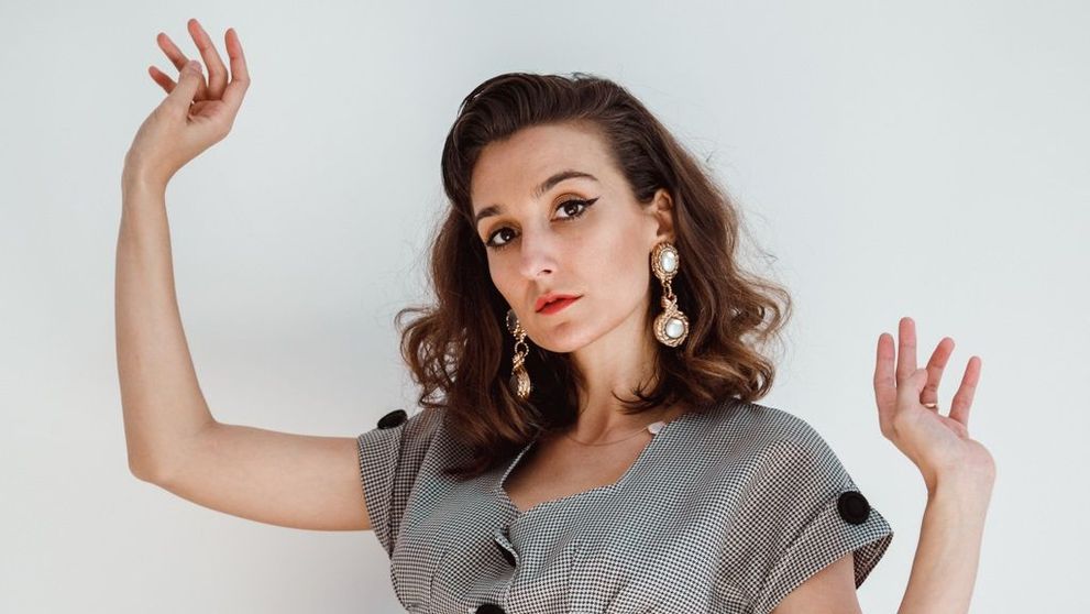 INTERVIU Gabriela Atanasov (Sweet Paprika): „Sinceritatea e singurul lucru care te lasă să dormi liniștit noaptea”