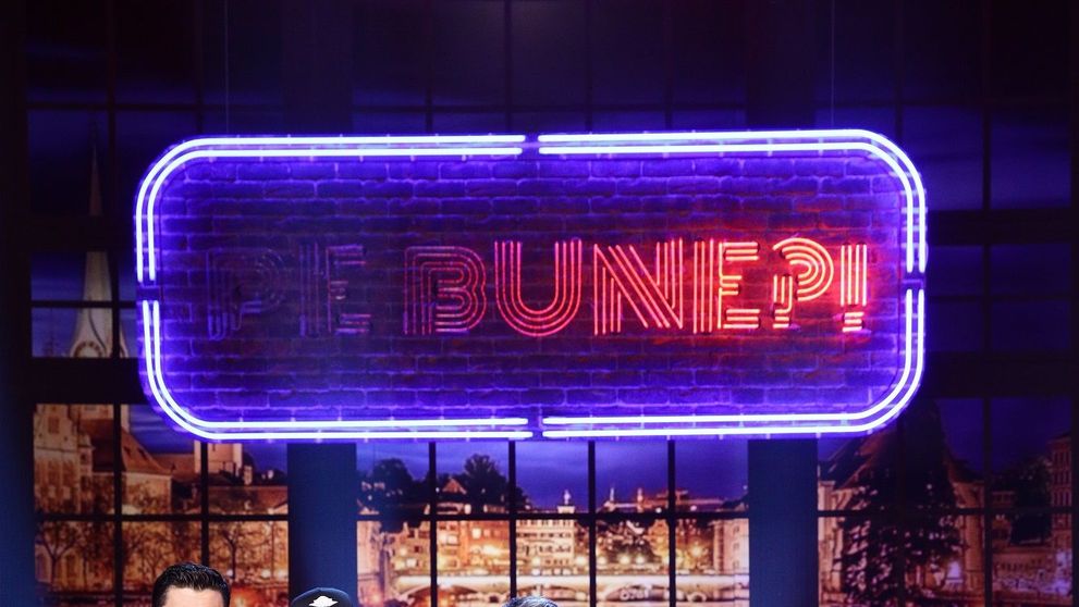 Romanii s-au distrat pe bune miercuri seara