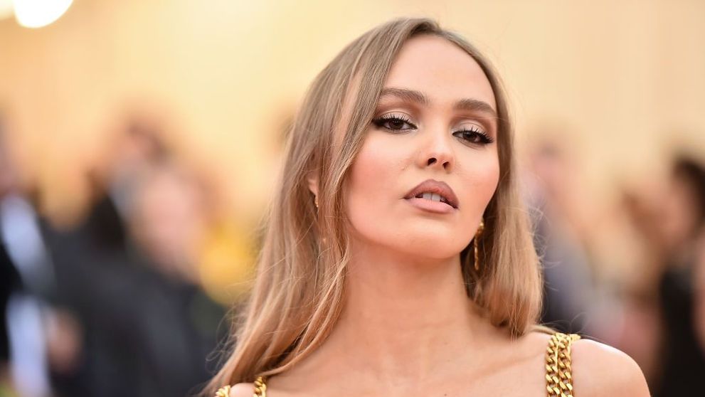 Fiica lui Johnny Depp, în București! Tânăra, de o frumusețe răpitoare, se bucură de zilele în România