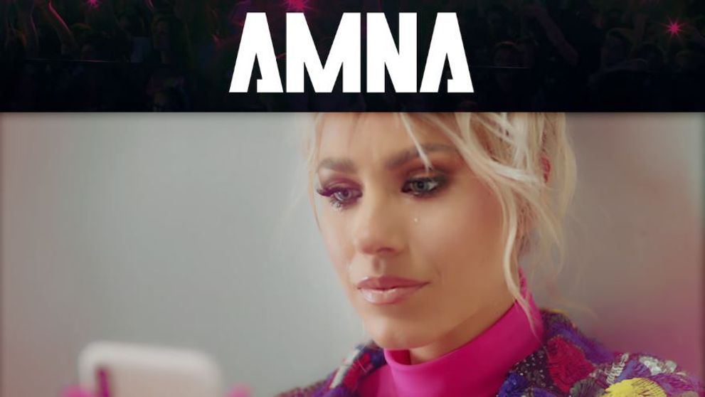 Amna a lansat o piesă plină de trăiri intense, 