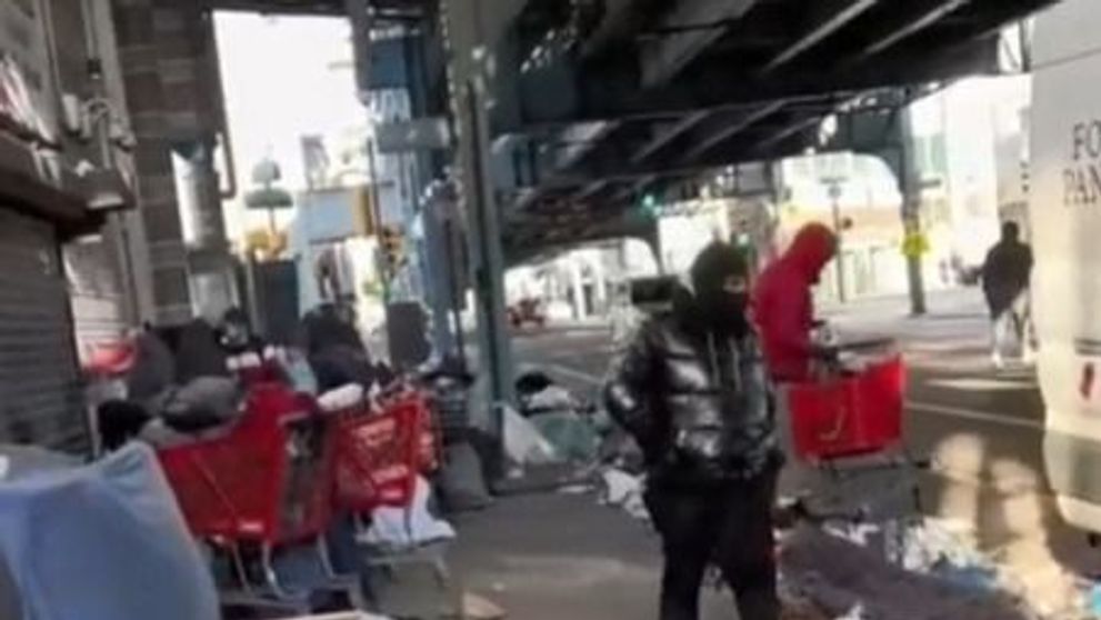VIDEO | Imagini terifiante cu oamenii drogați din New York. Cum arată străzile înfiorătoare ale orașului