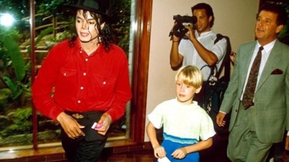 Dezvaluirile despre relatia de prietenie dintre Macaulay Culkin si Michael Jackson