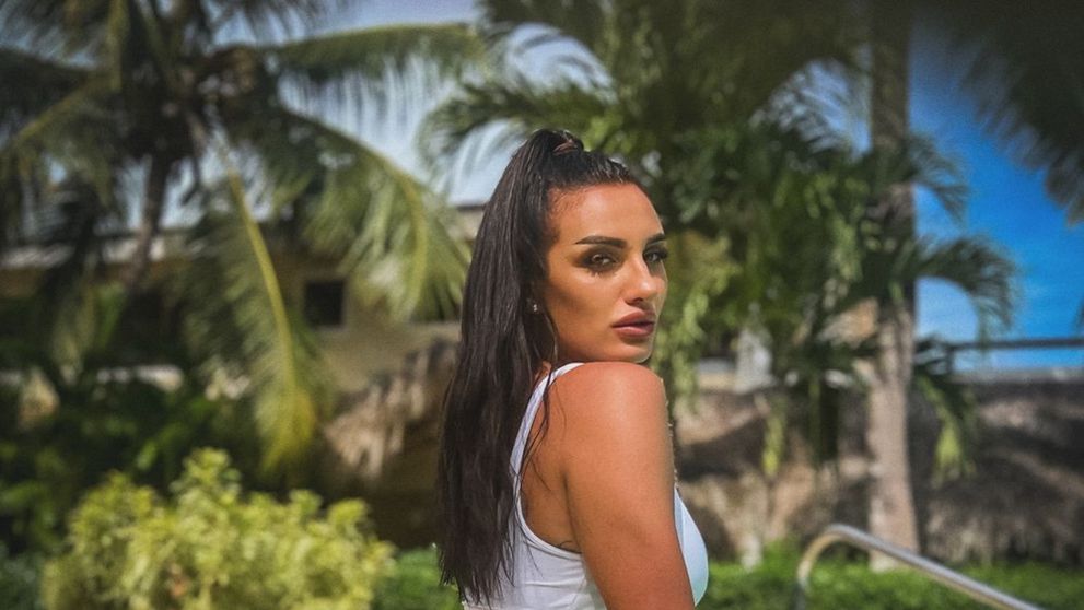 Ana Porgras a publicat primele imagini cu burtica de gravidă. Fosta concurentă de la Survivor România este în culmea fericirii: „Vreau să împărtășesc cu voi...”
