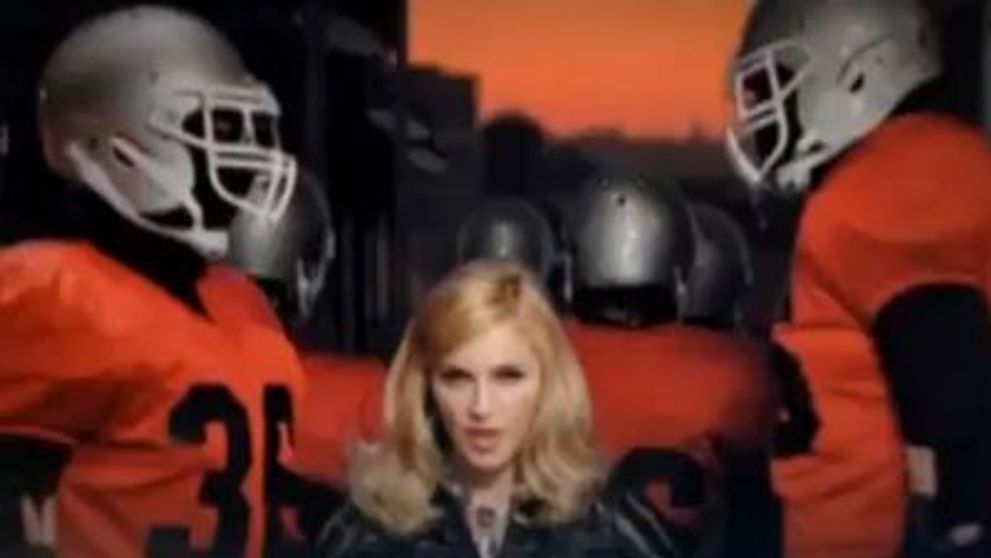 Madonna isi lanseaza pe 26 martie un nou album, intitulat 