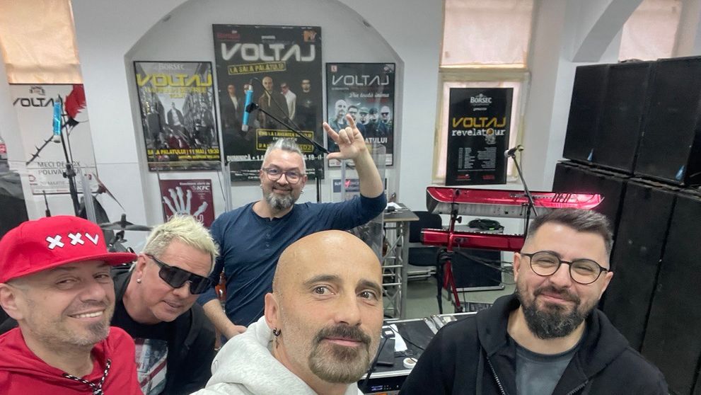 Trupa Voltaj a lansat o melodie-manifest, cu referire la Călin Georgescu: ”Te minte că-i Mesia și îngroapă România”