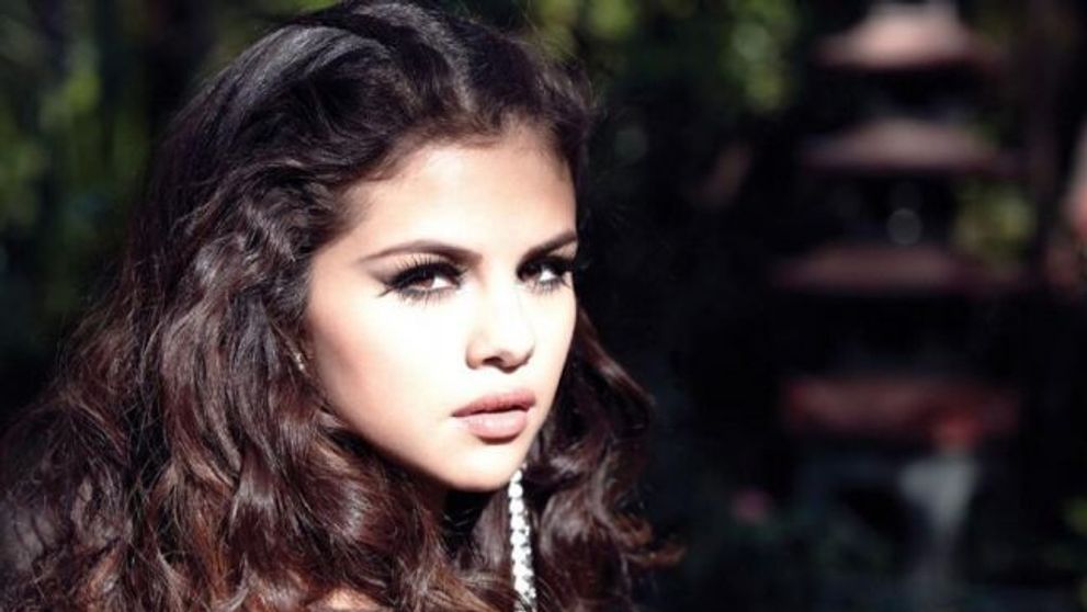 Noul single al Selenei Gomez pare a fi inspirat din viata reala. Fanii nu mai stiu ce sa creada despre relatia cantaretei cu Justin Bieber