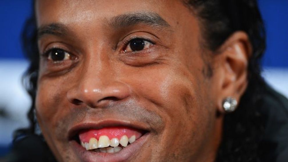 Ronaldinho nu mai arata asa acum! Cat de schimbat este 