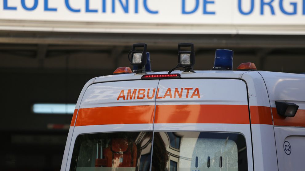 O femeie de 34 de ani din Suceava a fost lovită de fulger. În ce stare se află acum