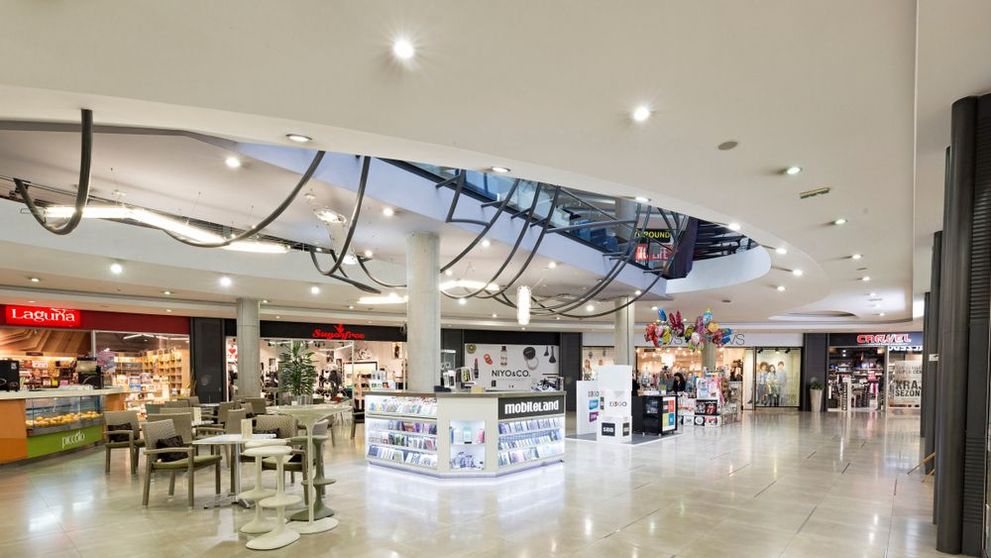 Patru ani a locuit pe ascuns într-un mall pentru a scăpa de cheltuieli! Povestea incredibilă a chiriașului clandestin