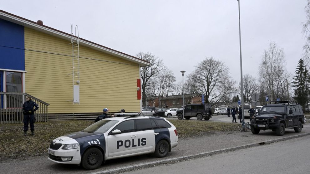 Un elev de 12 ani a deschis focul asupra colegilor săi, într-o școală din Finlanda. Un copil a murit