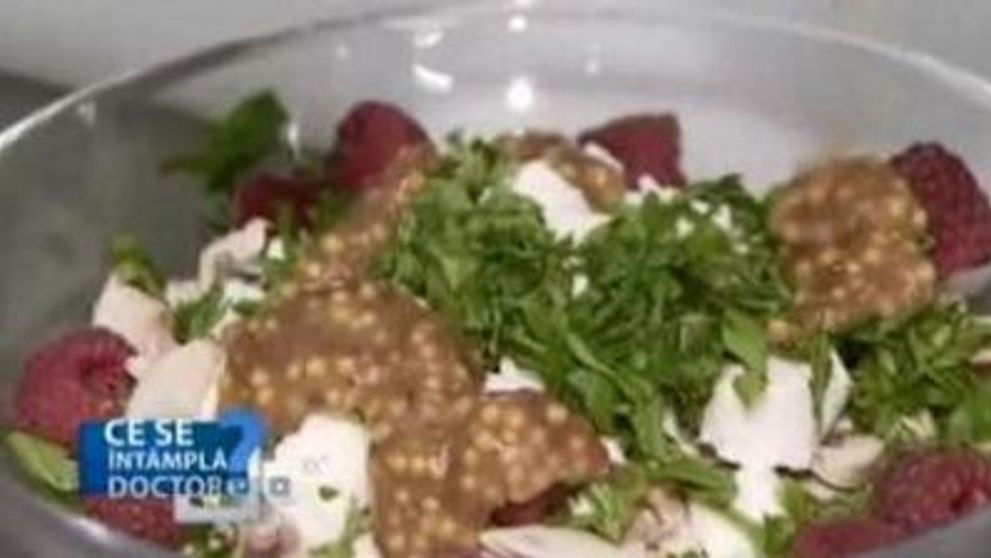 Afla care sunt ingredientele minune pentru a prepara cele mai sanatoase salate!