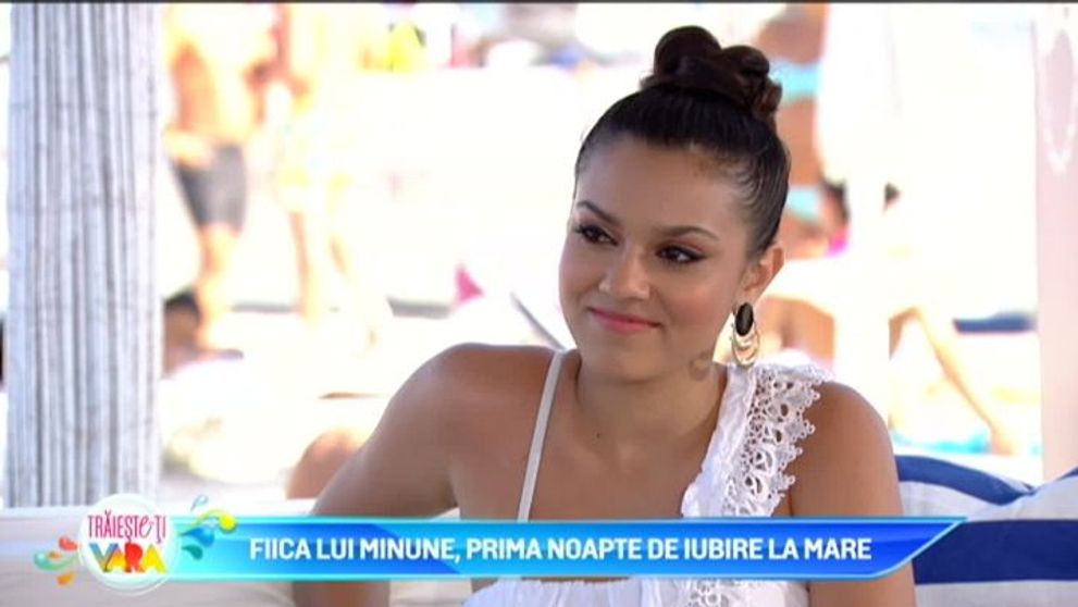 Adrian Minune, copilarie cu lipsuri