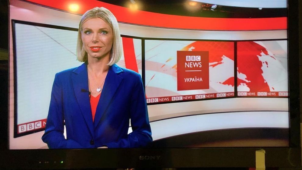 Jurnalista BBC Olga Malchevska și-a văzut, la televizor, casa distrusă de bombardamentele rușilor