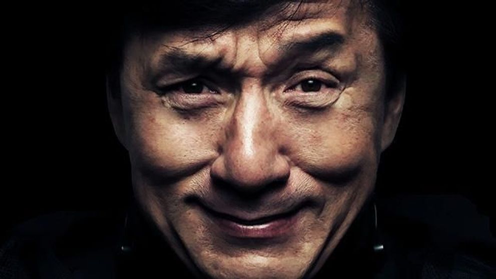 In filme bate tot ce prinde, in viata reala e simpatic foc. Jackie Chan e “Spionul din vecini”, in aceasta seara, de la 20:30 la ProTV