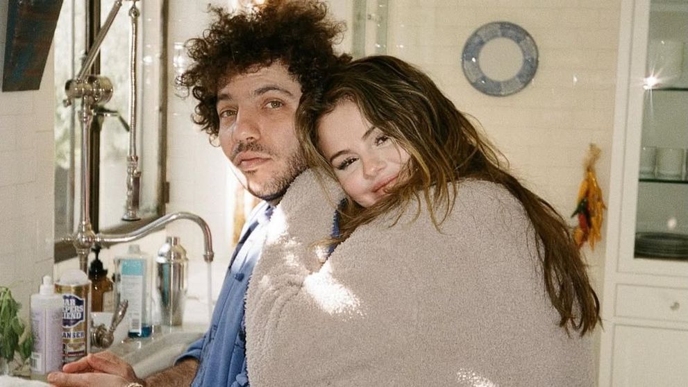 Cum a reacționat Selena Gomez când Benny Blanco a mărturisit într-un interviu că se teme că aceasta îl va părăsi într-o zi: „Venerez pământul pe care ea pășește…”