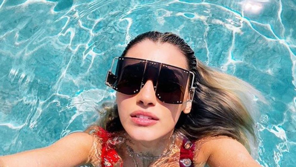Alina Eremia, superbă în costum de baie! Fotografiile de zeci de mii de like-uri postate pe Instagram