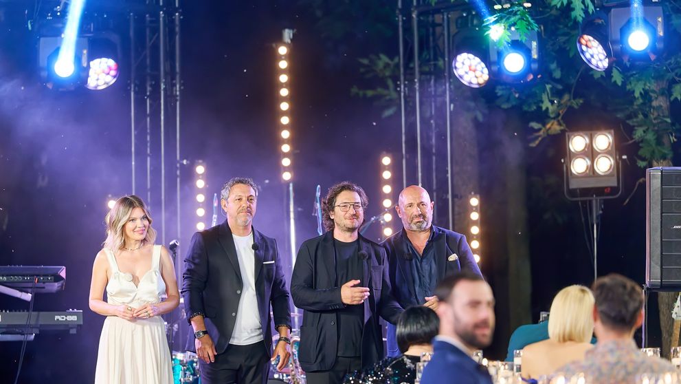 Publicul decide ce concurent din Top 10 câștigă Premiul de Popularitate de 10.000 de euro! MasterChef, lider absolut de audiență luni seară!