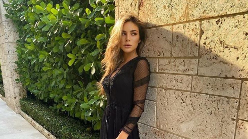Ce sexy pozează fiica lui Ion Țiriac! Ioana arată spectaculos la 24 de ani