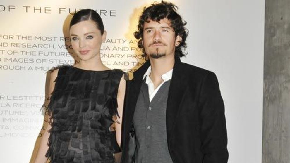 Miranda Kerr si-a aratat burtica la Saptamana modei de la Milano