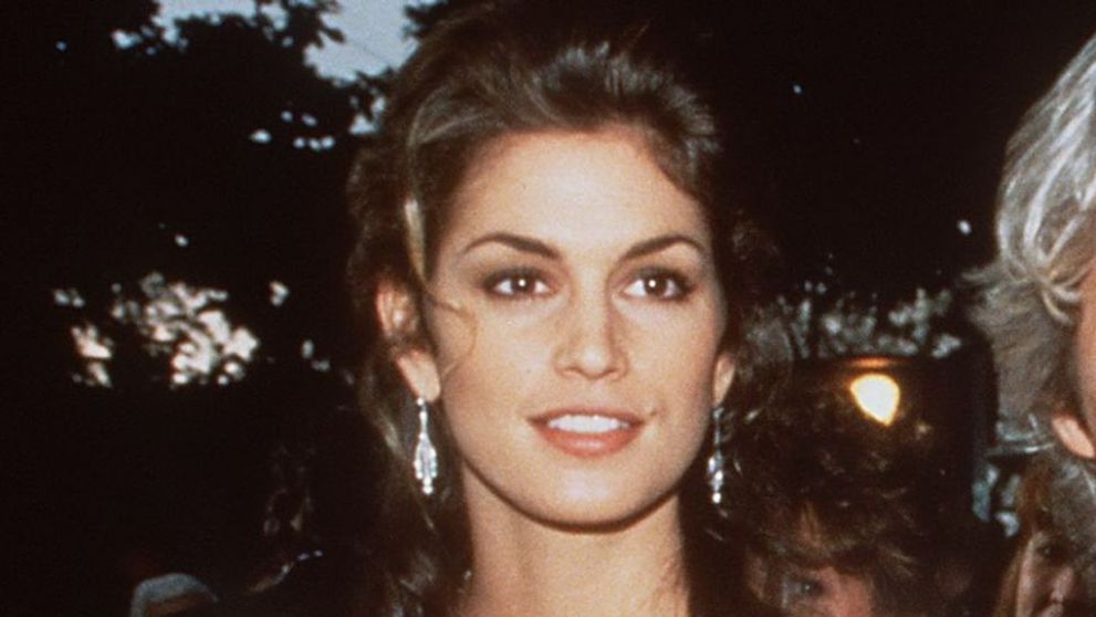 Fiica lui Cindy Crawford nu mai arata ca o fetita. Kaia isi intrece celebra mama in frumusete. Cum a fost surprinsa