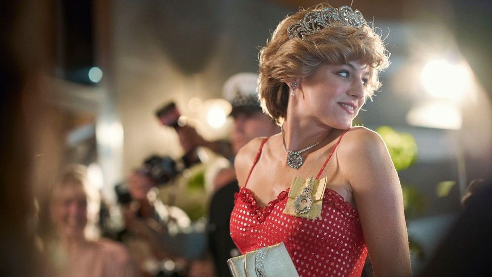 Fanii ”The Crown”, convinși că ducesa Kate Middleton apare alături de prințesa Diana în serial