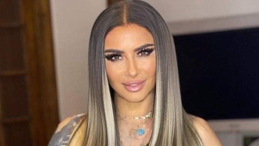 Anamaria Prodan s-a fotografiat în costum de baie! Cum arată impresara la 49 de ani