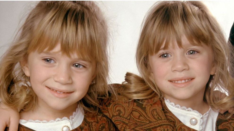 Mary-Kate și Ashley Olsen, apariție rară. Cum arată celebrele gemene la 32 de ani
