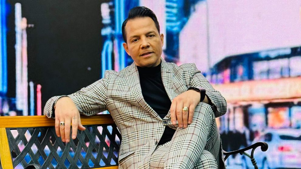 Jean de la Craiova, prins pe picior greșit chiar de soția lui. I-a deschis chiar ea ușa amantei, după ce s-au trezit cu ea la ei acasă: „A venit la mine împreună cu mama ei”