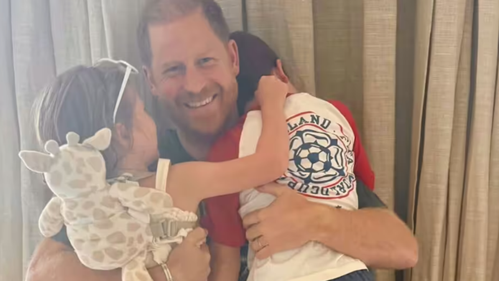 Cum a reacționat regele Charles când a aflat că Meghan Markle și nepoții lui, Archie și Lilibet, se întorc în Marea Britanie