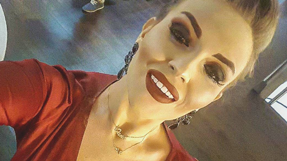 Oana Radu, aproape de nerecunoscut dupa ce a slabit. S-a fotografiat in costum de baie dupa ce a slabit peste 60 de kilograme