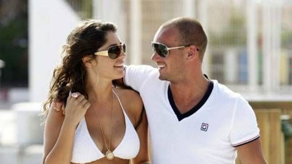 Perechile olandezilor Rafael Van der Vaart si Wesley Sneijder fac ravagii in Africa de Sud! FOTO