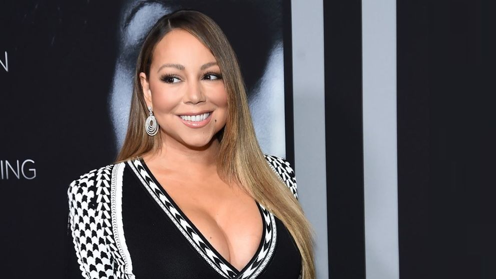 Mariah Carey, târâtă prin tribunale de sora mai mare. Alison Carey vrea bani de la artistă