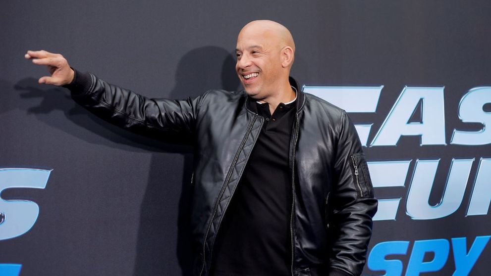Vin Diesel, ironii în pielea goală față de o „operă de artă”. Cum s-a fotografiat actorul