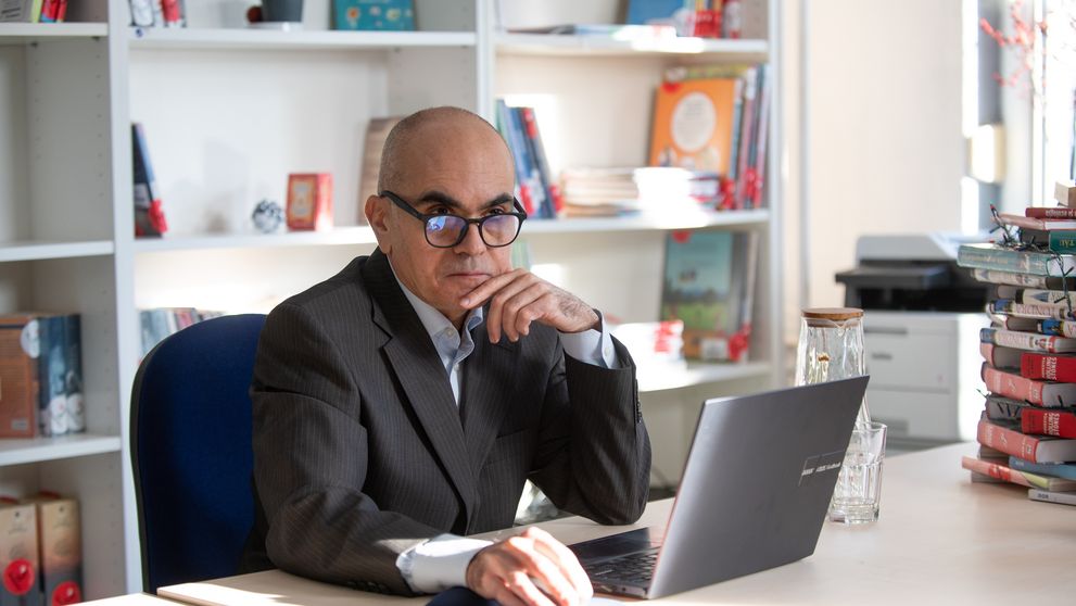 Augustin Drăgan, proprietarul librăriilor Diverta, intră în seara aceasta sub acoperire! „Este ineficient și frustrant ce facem acum!”