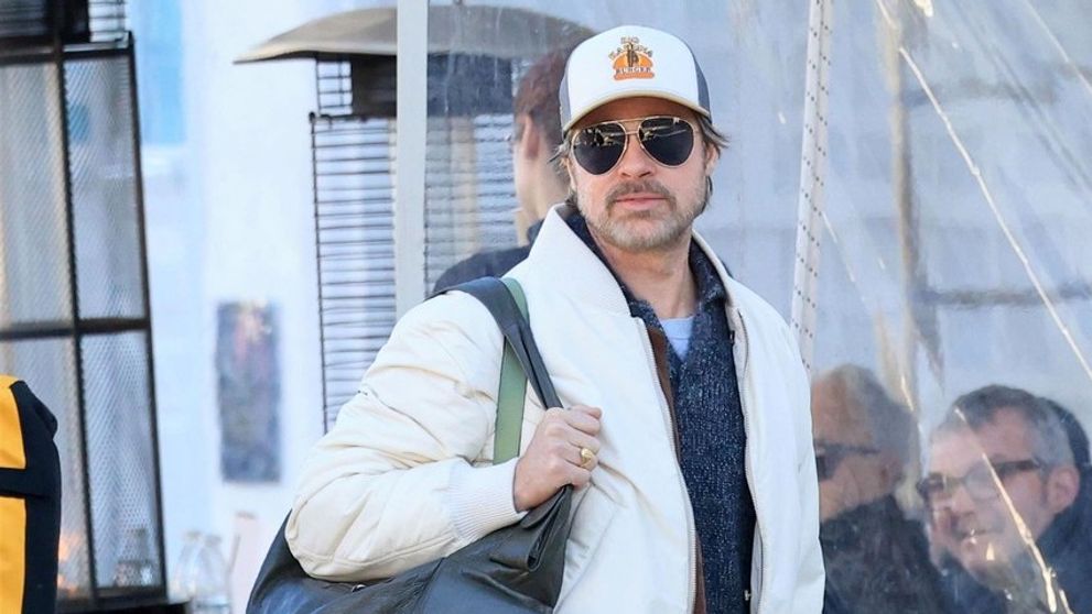 „E ridicol, are 62 de ani și se îmbracă precum Justin Bieber la 20!” Brad Pitt, criticat dur pentru stilul său considerat „prea tineresc”