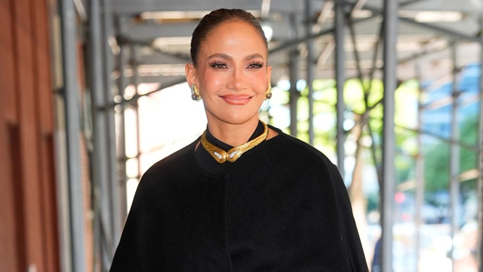 Jennifer Lopez a atras toate privirile la New York într-o pereche de pantofi creați de un brand românesc