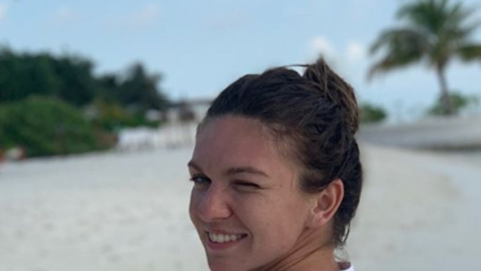 Simona Halep, senzație pe plajă. Imaginea de zeci de mii de like-uri în timp record