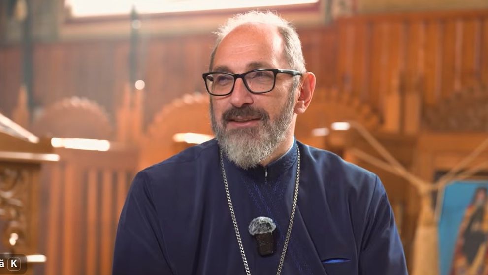 Ce spune părintele Necula despre credincioșii gay: ”Pot să spun eu că ești bolnav pentru că ești păcătos?”